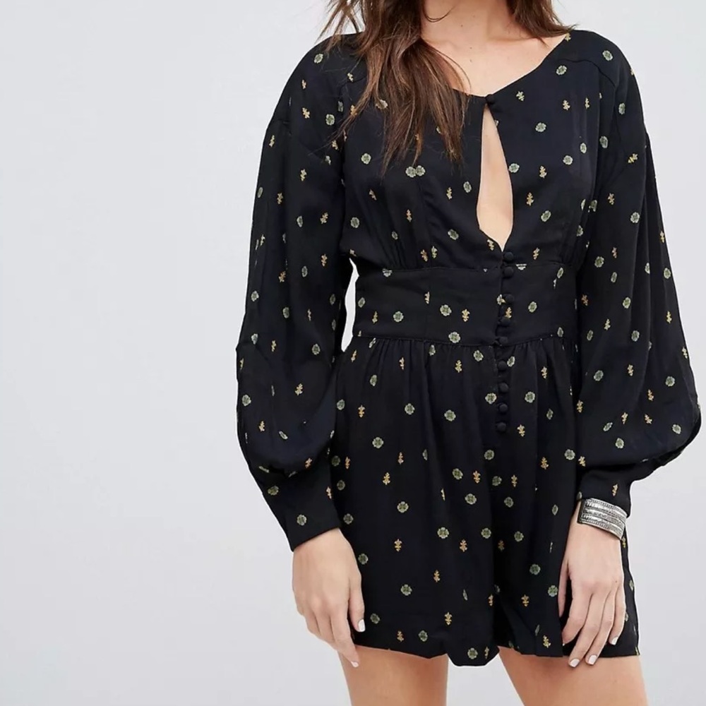 {FREE PEOPLE} New Love Grows Black Combo Romper